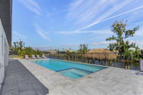 IMPECCABLE Gulf Access, Dock w/Tiki Bar, Outdoor Kitchen,AND AND AND - Villa Nautical Paradise